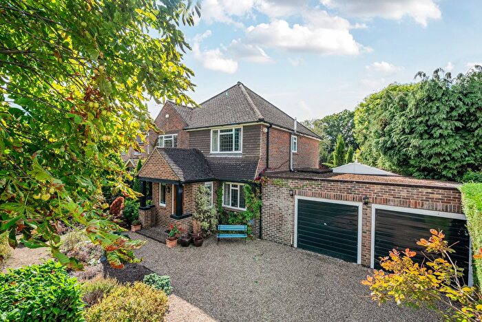 4 Bedroom Detached House For Sale In Heath Road, Horsell, GU21