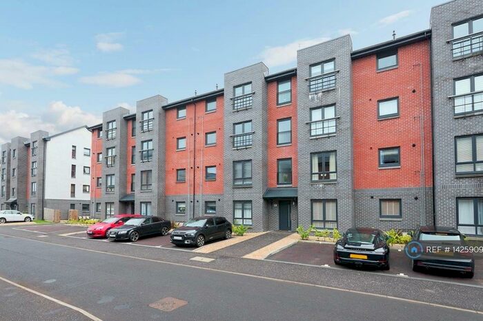 2 Bedroom Flat To Rent In Lapwing Road, Renfrew, PA4