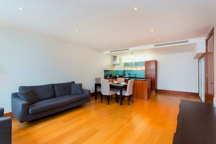 2 Bedroom Apartment To Rent In Baker Street, London, NW1