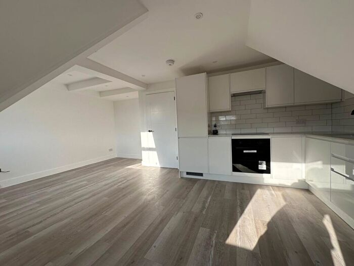 1 Bedroom Flat To Rent In High Street, Broadstairs, CT10