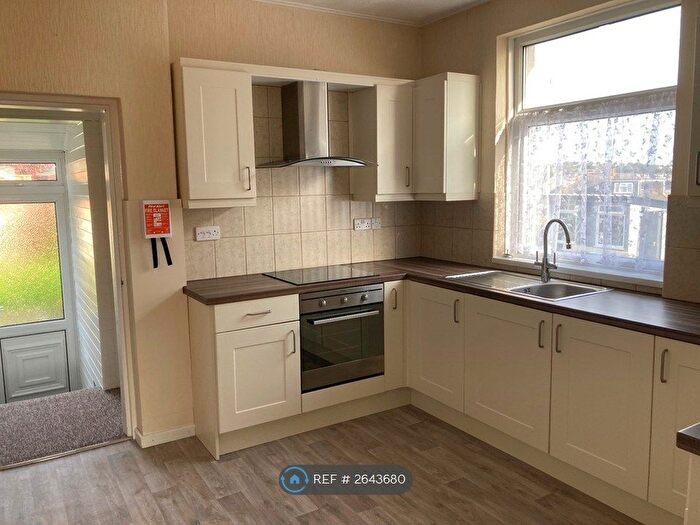 2 Bedroom Bungalow To Rent In Seacroft Road, Plymouth, PL5