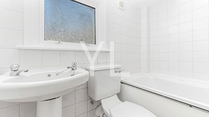 1 Bedroom Flat To Rent In Marmora Road, Dulwich, SE22