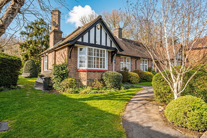 2 Bedroom Semi Detached House For Sale In Hammers Lane, Mill Hill, NW7