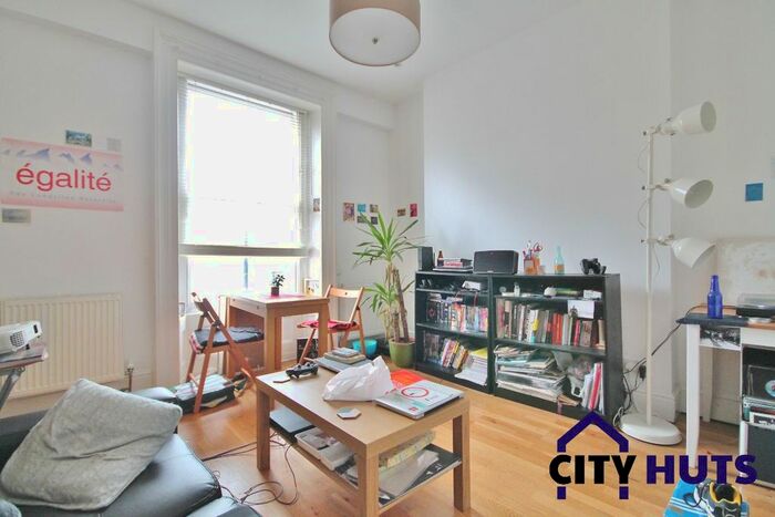 1 Bedroom Flat To Rent In St. Pancras Way, London, NW1
