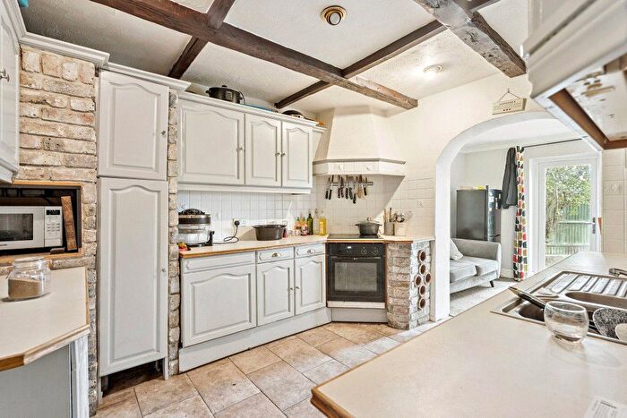 3 Bedroom End Of Terrace House For Sale In Ash Grove, Harefield, UB9