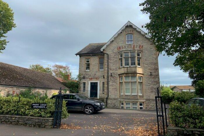 1 Bedroom Flat To Rent In Priory Road, Wells, BA5