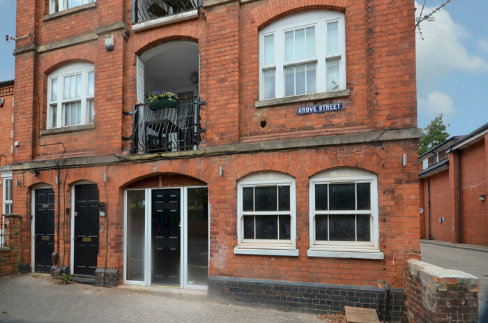 Studio To Rent In Plus &pound; / Month For All Utilities & C. Tax, NN9