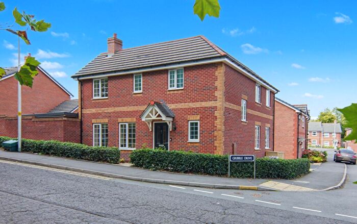 3 Bedroom Detached House For Sale In Haywood Road, Warwick, CV34