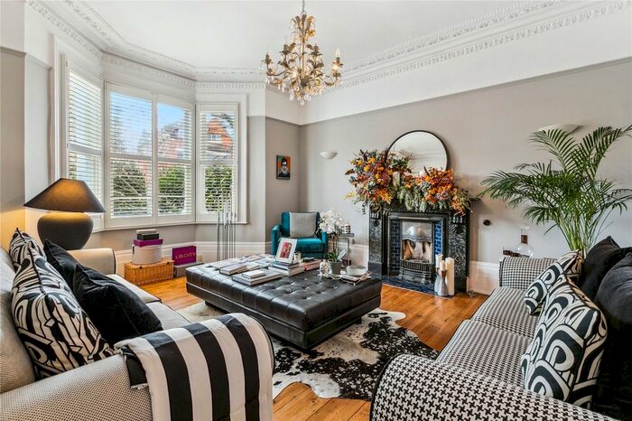 6 Bedroom Terraced House To Rent In Lewin Road, London, SW16
