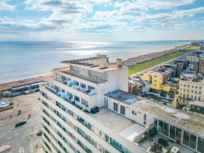 1 Bedroom Flat For Sale In Kings Road, Brighton, BN1