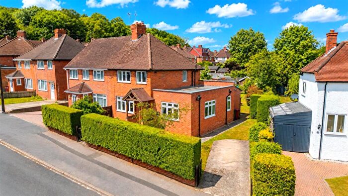 3 Bedroom Semi Detached House For Sale In Weald Rise, Tilehurst, Reading, Berkshire, RG30