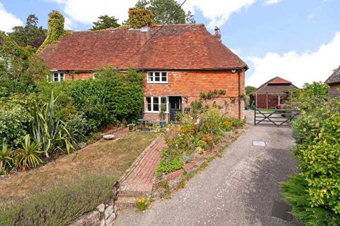 3 Bedroom Semi-detached House For Sale In School Hill, Burwash, East Sussex, TN19