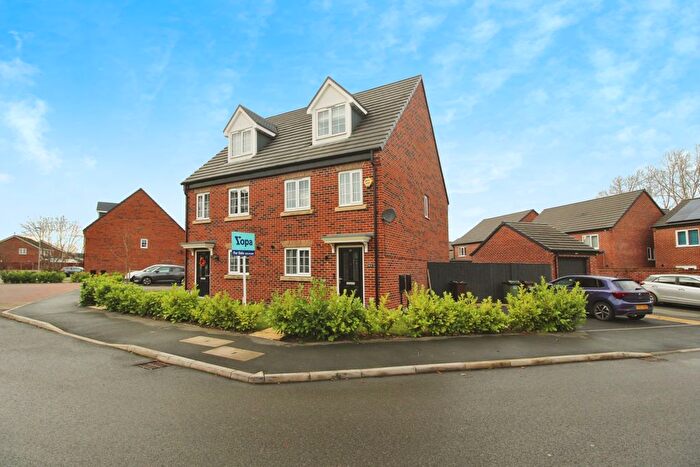 3 Bedroom Semi-Detached House For Sale In Oak Way, Normanton, WF6