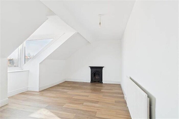 4 Bedroom Maisonette To Rent In Station Road, Wallsend, NE28