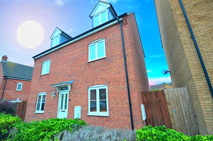 4 Bedroom Detached House To Rent In Chedington Close, Barton Seagrave, Kettering, NN15
