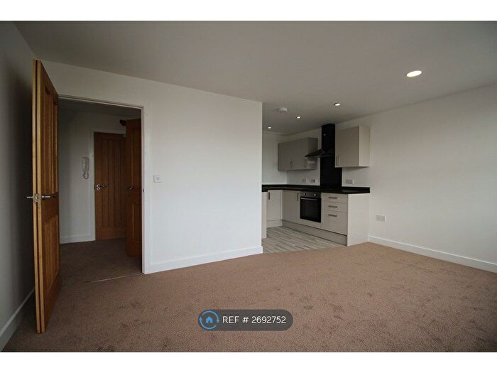 2 Bedroom Flat To Rent In Keld House, Thornaby, TS17