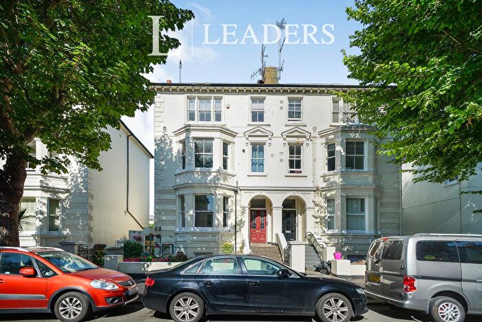 2 Bedroom House To Rent In Ventnor Villas, Hove, BN3