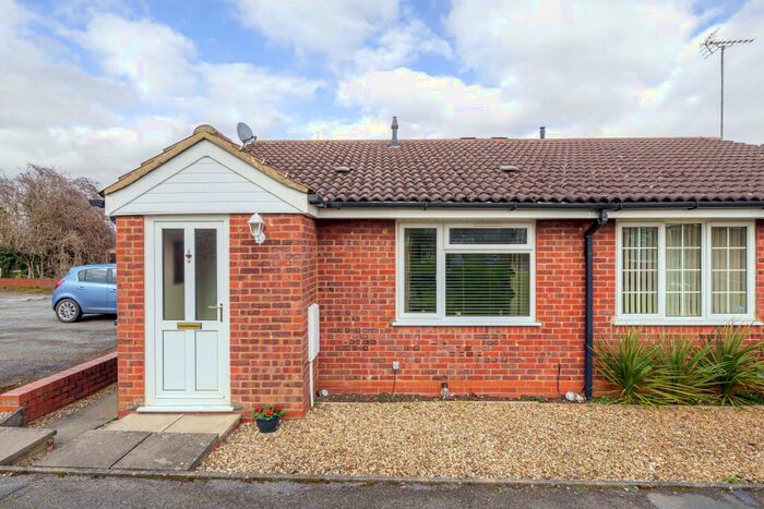 1 Bedroom Bungalow To Rent In Cheddar Close, Duston, Northampton, NN5