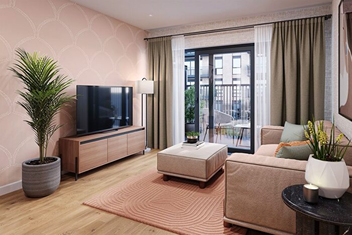 1 Bedroom Flat For Sale In Capital Interchange Way, Brentford, TW8