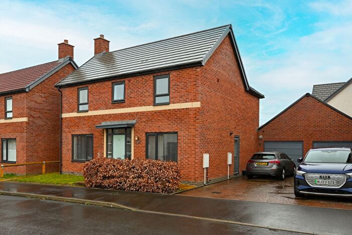 4 Bedroom Detached House To Rent In Minerva Heights, Blunsdon, SN26