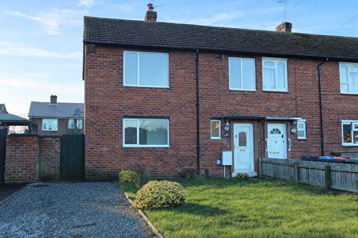 3 Bedroom End Of Terrace House To Rent In Dale Drive, Ellesmere Port, Cheshire, CH65
