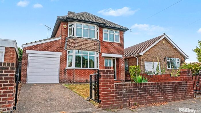 3 Bedroom Detached House For Sale In Haddon Road, Mansfield, NG19