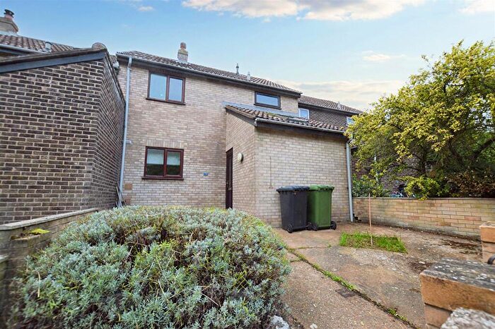 3 Bedroom Terraced House For Sale In Meadow Close, Cromer, NR27