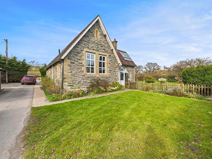 5 Bedroom Detached House For Sale In Glanrafon, Corwen, LL21