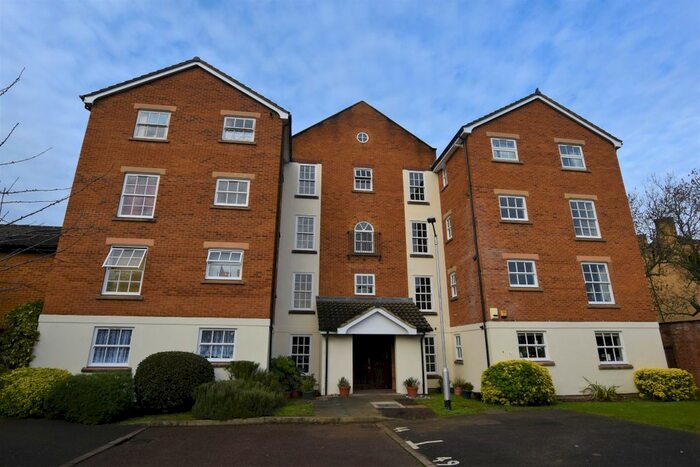 1 Bedroom Flat To Rent In Moriatry Close, London, N7
