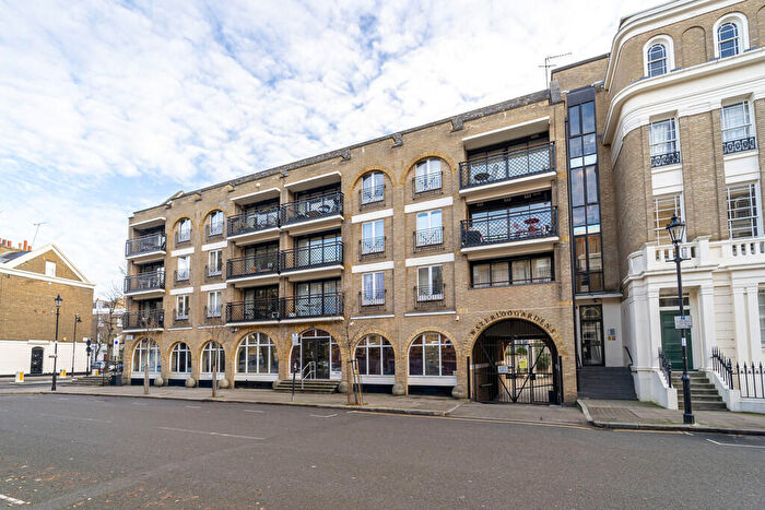 1 Bedroom Apartment For Sale In Milner Square, Barnsbury, London, N1