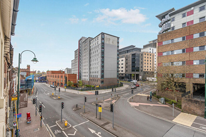 1 Bedroom Flat To Rent In St. Marys Road, Southampton, Hampshire, SO14