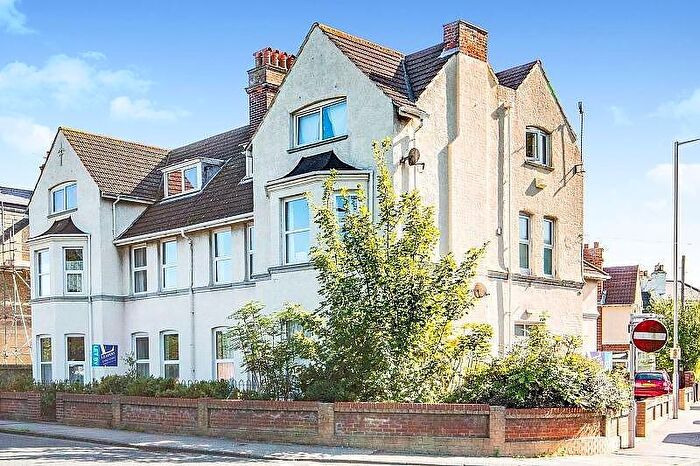 1 Bedroom Flat To Rent In Kensington Road, Lowestoft, NR33