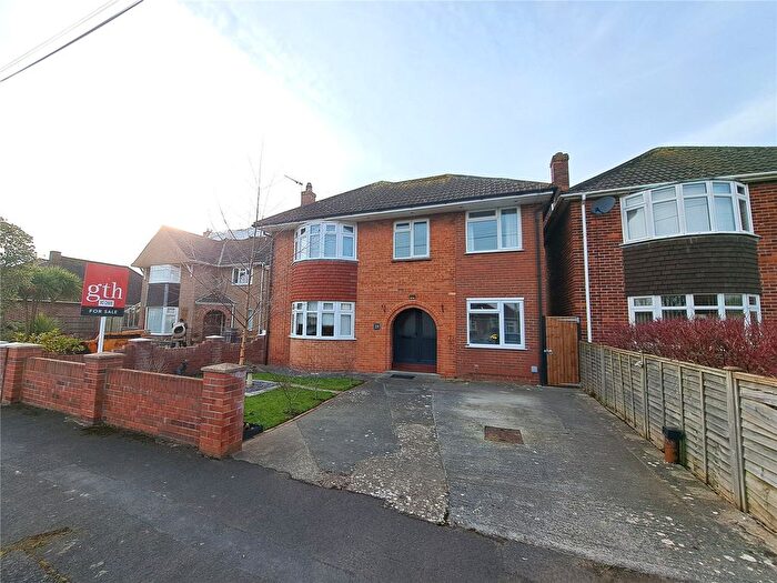 4 Bedroom Detached House For Sale In St. Mary's Road, Burnham-On-Sea, Somerset, TA8