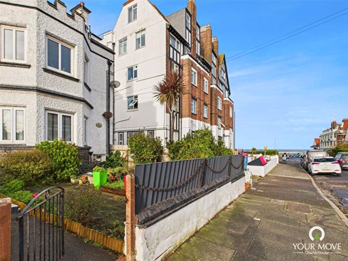 4 Bedroom Flat For Sale In Cornwall Gardens, Cliftonville, Margate, Kent, CT9