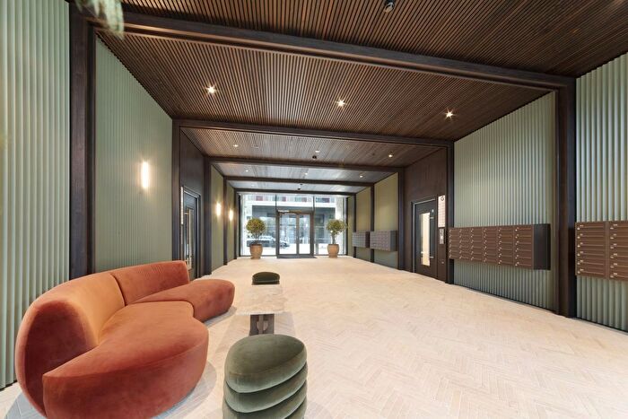 2 Bedroom Flat To Rent In India House, Royal Crest Avenue, London, E16