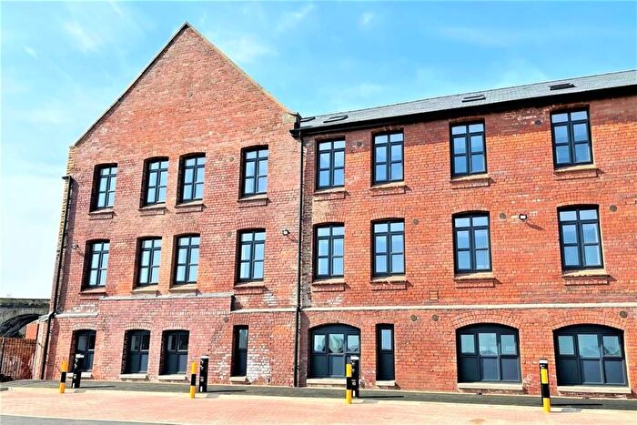 2 Bedroom Flat To Rent In Viaduct Road, Leeds, LS4