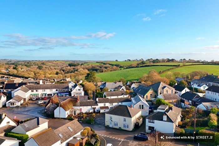 3 Bedroom Detached House For Sale In The Square, Mawnan Smith, TR11