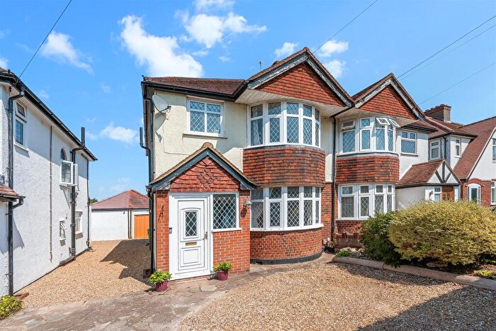 3 Bedroom Semi Detached House For Sale In Winkworth Road, Banstead, SM7