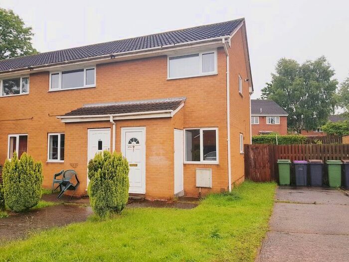 2 Bedroom Flat To Rent In Mercia Drive, Leegomery, Telford, TF1