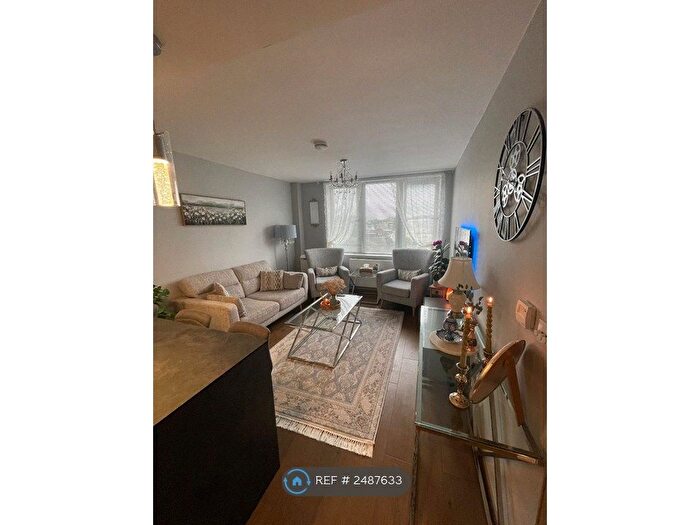 1 Bedroom Flat To Rent In Kirk House, Yiewsley, West Drayton, London, UB7