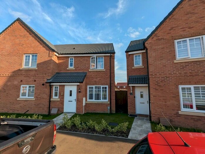 3 Bedroom Semi-Detached House To Rent In Johnsons Way, Leiston, IP16