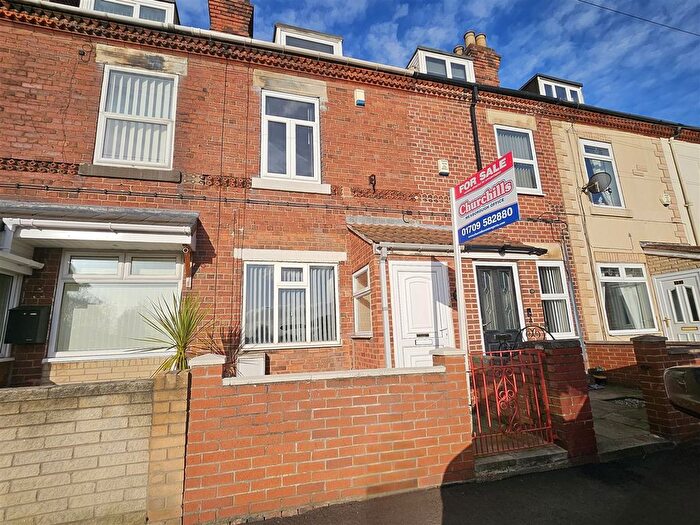 3 Bedroom Property For Sale In Gardens Lane, Conisbrough, Doncaster, DN12