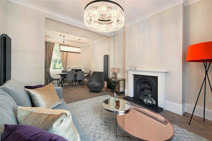 4 Bedroom Terraced House To Rent In Connaught Street, London, W2