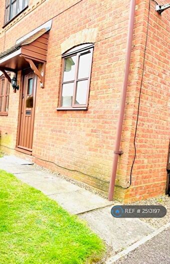 1 Bedroom Maisonette To Rent In Grace Avenue, Oldbrook, Milton Keynes, MK6