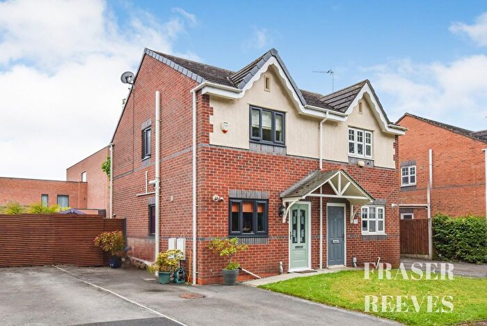 2 Bedroom Semi-detached House For Sale In Cooper Avenue, Newton-Le-Willows, WA12