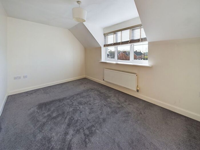 1 Bedroom Flat To Rent In Blackthorn Road, Canterbury, CT3