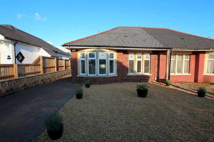 2 Bedroom Semi-Detached Bungalow To Rent In Heol Stradling, Whitchurch, Cardiff, CF14