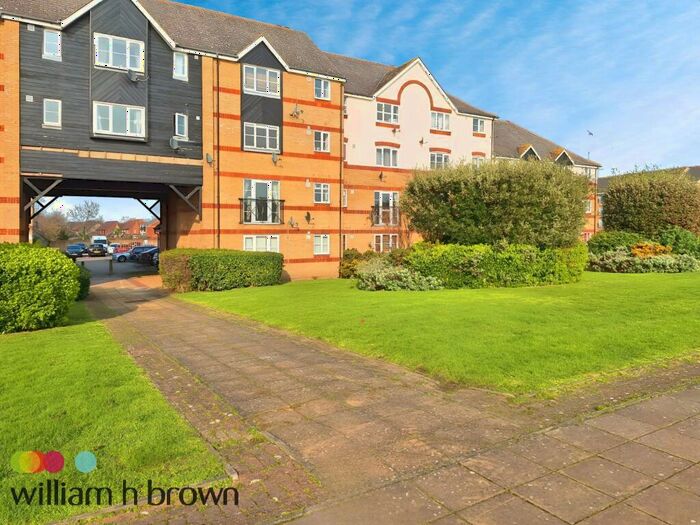 2 Bedroom Property To Rent In Lewes Close, Grays, RM17