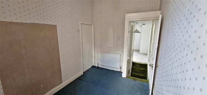 2 Bedroom Semi-Detached House For Sale In Arthur Street, Farsley, Pudsey, LS28