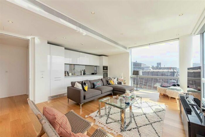 3 Bedroom Flat To Rent In Portman Square, London, W1H